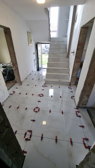 Gresie și faianță