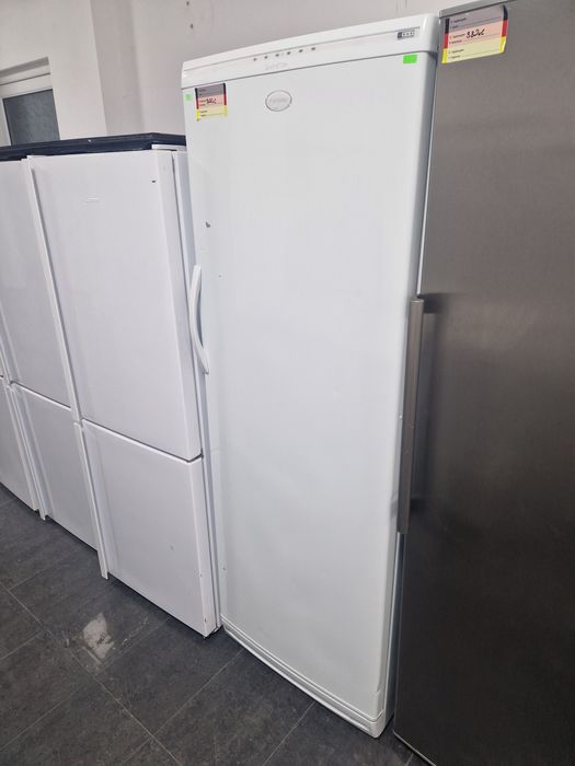 Фризер Ariston A+ 290 литра