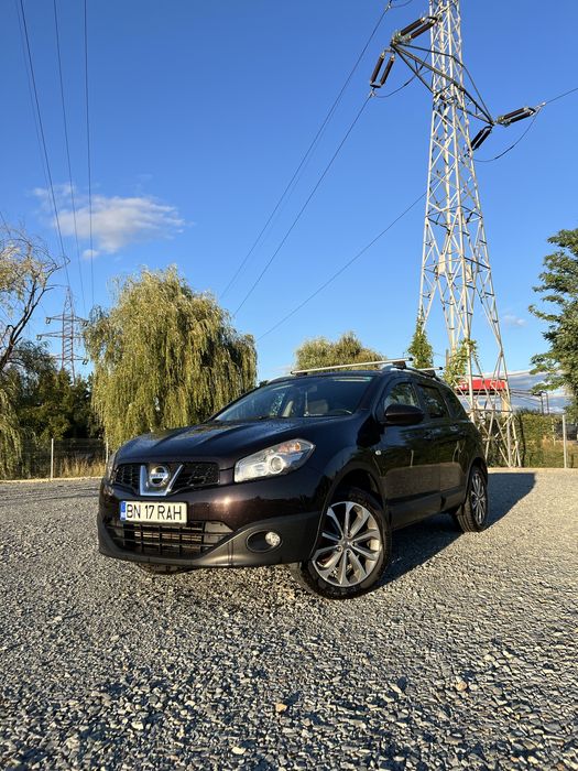 Vând Nissan Qashqai +2Tekna J11