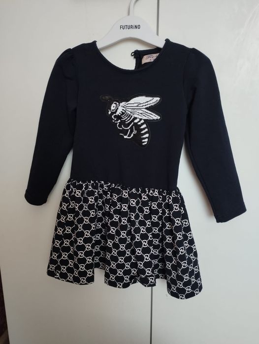 Продам платья на4-6лет