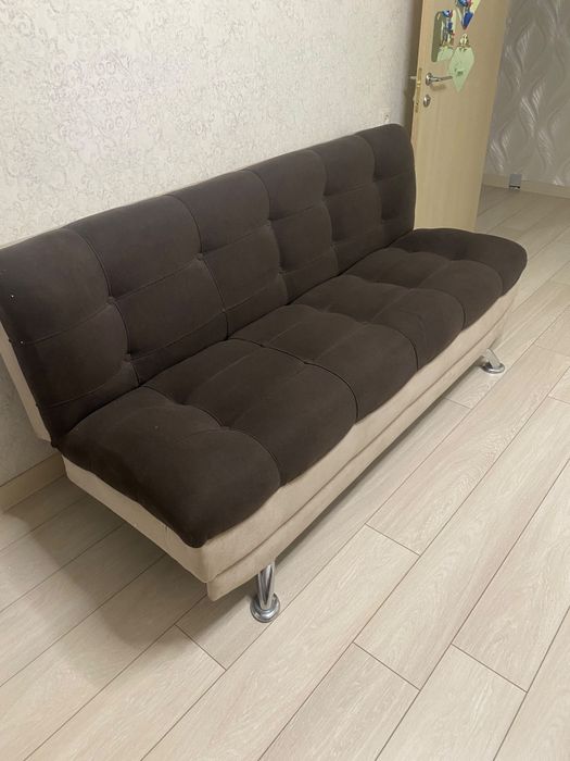 Срочно продам диваны 2 шт