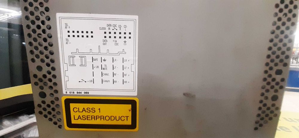 Navi Blaupunkt perfect functional  si un radio cd LG