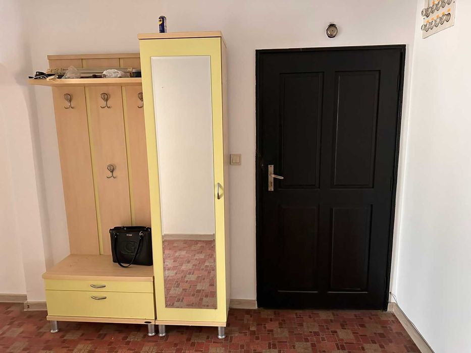 Дава се под наем Тристаен апартамент в Варна, Център - 120 кв.м за 820 € - Снимка #20