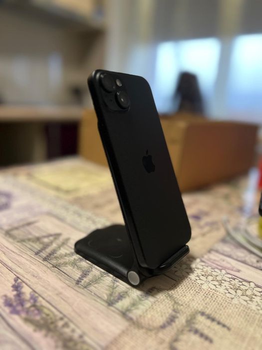 iPhone 15  Plus Negru Ideal pentru  Piese Recarosare