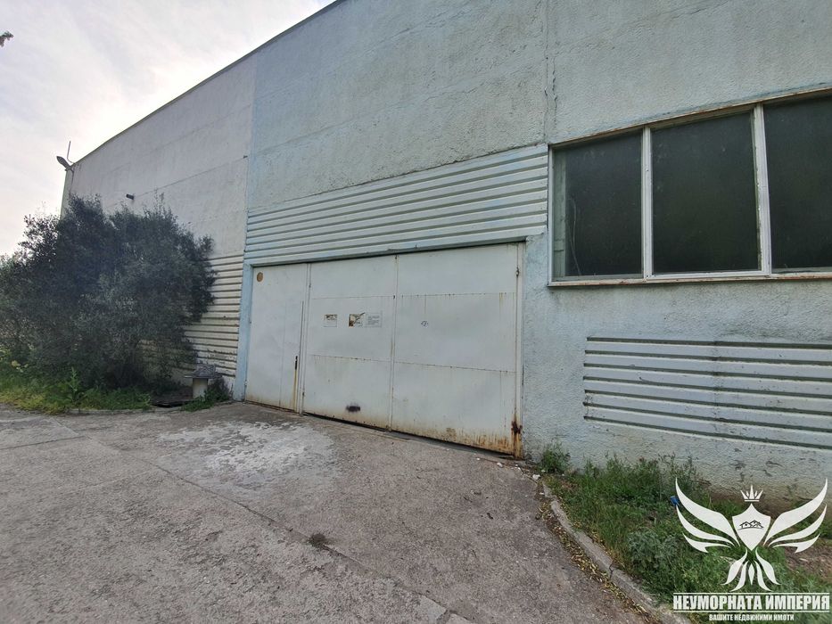 Дава се под наем Склад в Асеновград - 1100 кв.м за 2194.02 € - Снимка #8