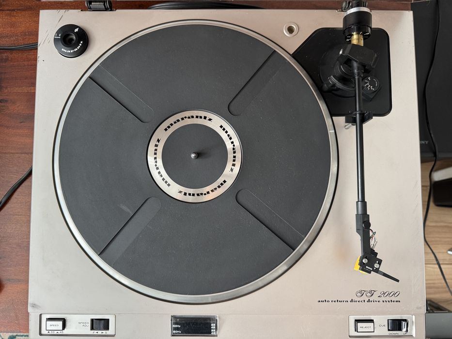 Pickup Marantz TT2000