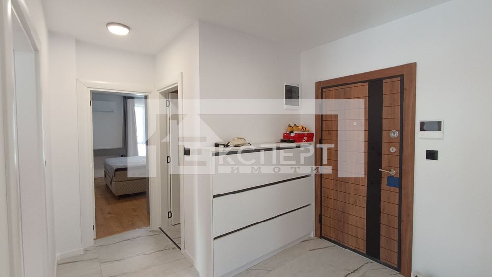 Продава се Многостаен апартамент в Пловдив, Каменица 2 - 131 кв.м за 2214 €/кв.м - Снимка #9