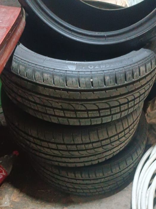 Шины комплект 225.40.R18