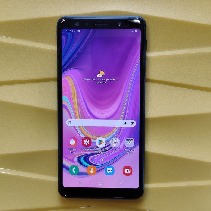 Продавам Samsung Galaxy A7 2018 / SM-A750FN / Dual SIM / Перфектно състояние + 2 кейса