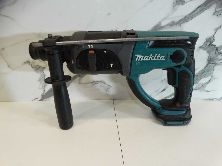 Makita DHR 202 - Акумулаторен перфоратор