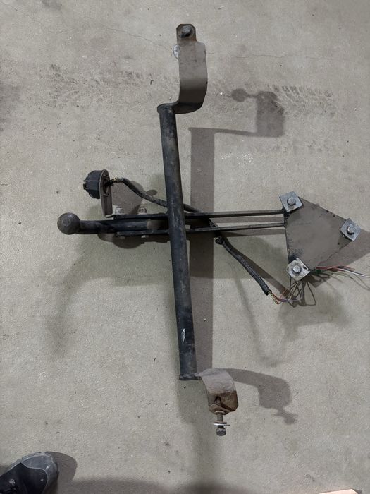 Продам фаркоп на приору