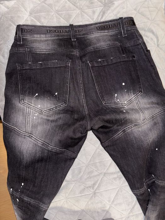 Дънки Dsquared.