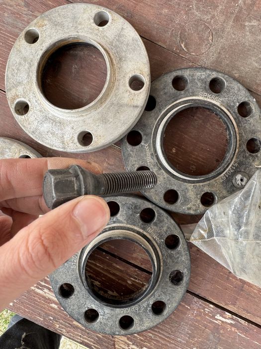 Алуминиеви фланци 16мм 5х120 център 72.6