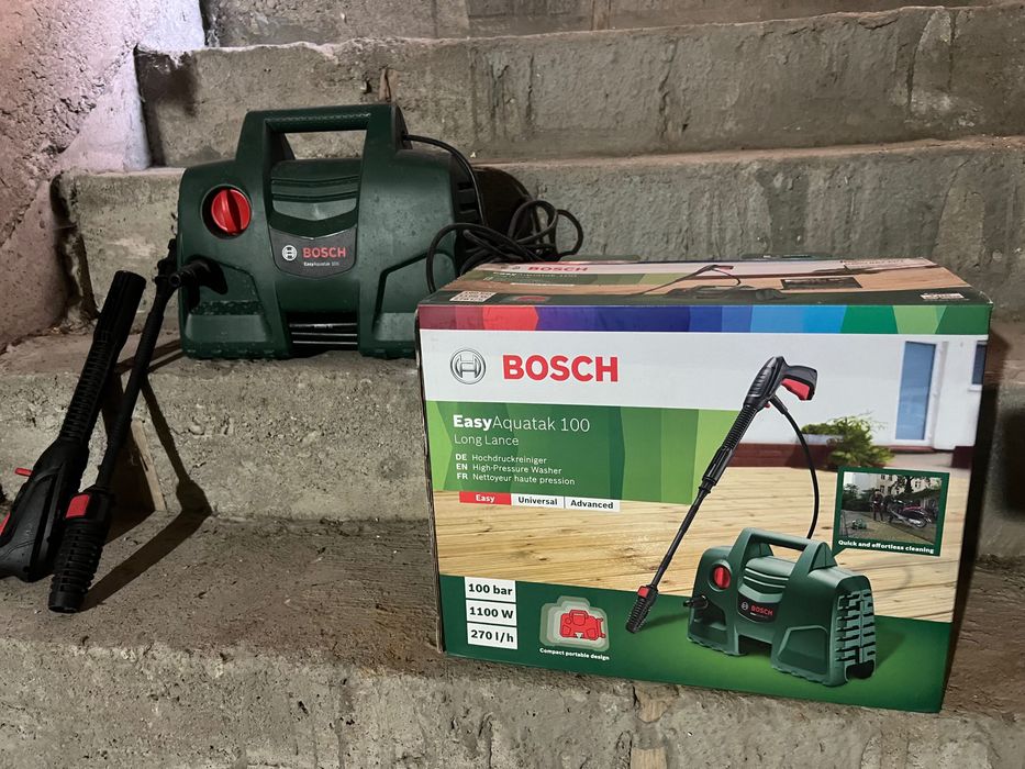 Bosch EasyAquatak 100 Long Lance (din gama Easy/Universal) este un aparat compact de spălat cu presiune