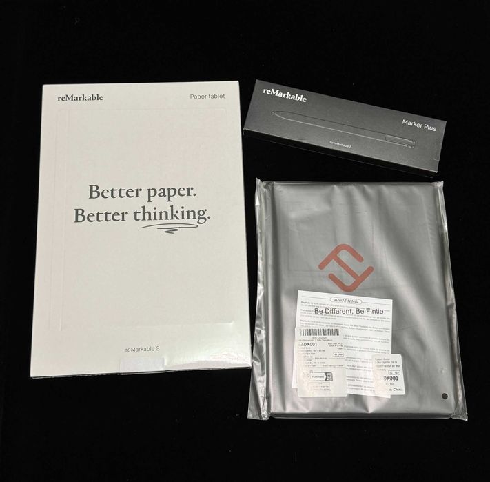 Tableta ePaper reMarkable 2 + marker reMarkable 2 Plus + husa (noi)