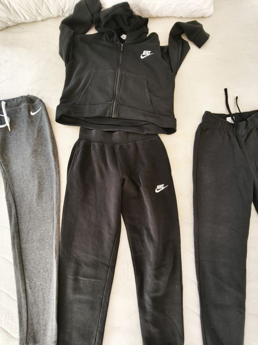 Детски долнища nike