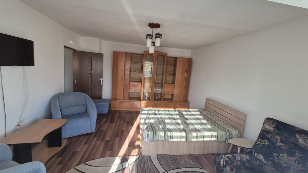 Proprietar ofe spre închiriere