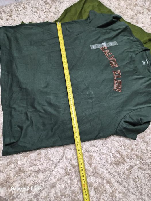 Vind Tricou Calvin Klein xxl