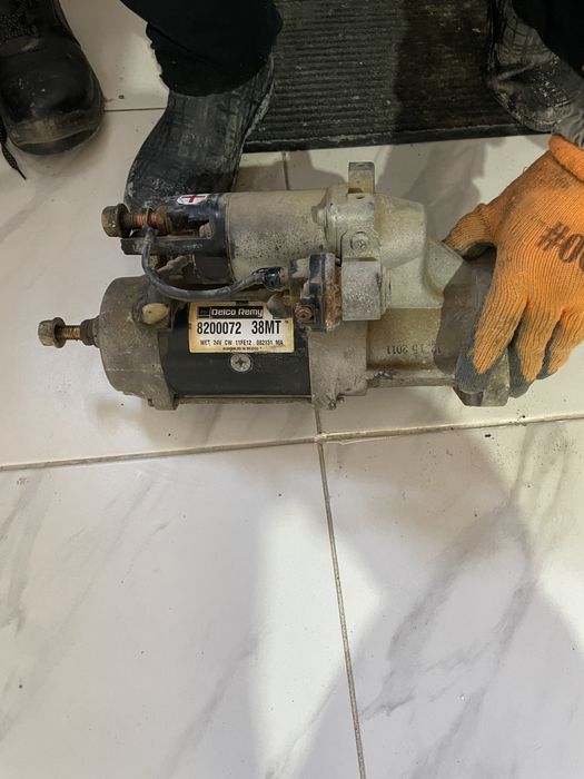 стартер 24v б/уу