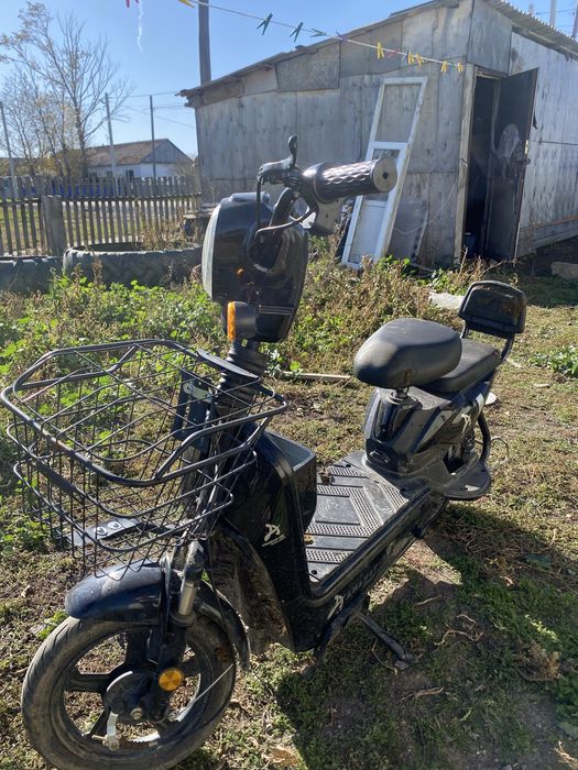 ЭлектроСкутер Amanat x5