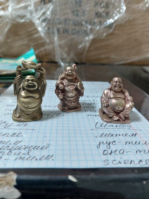 Бронзовый статуэтка