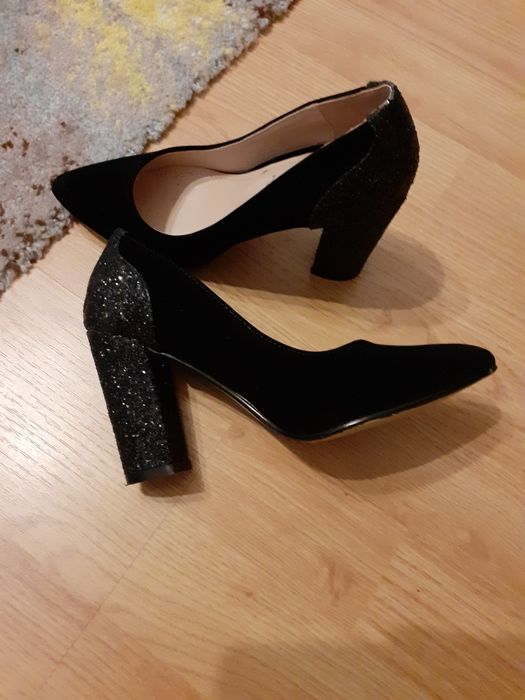 Pantofi de damă mărimea 35