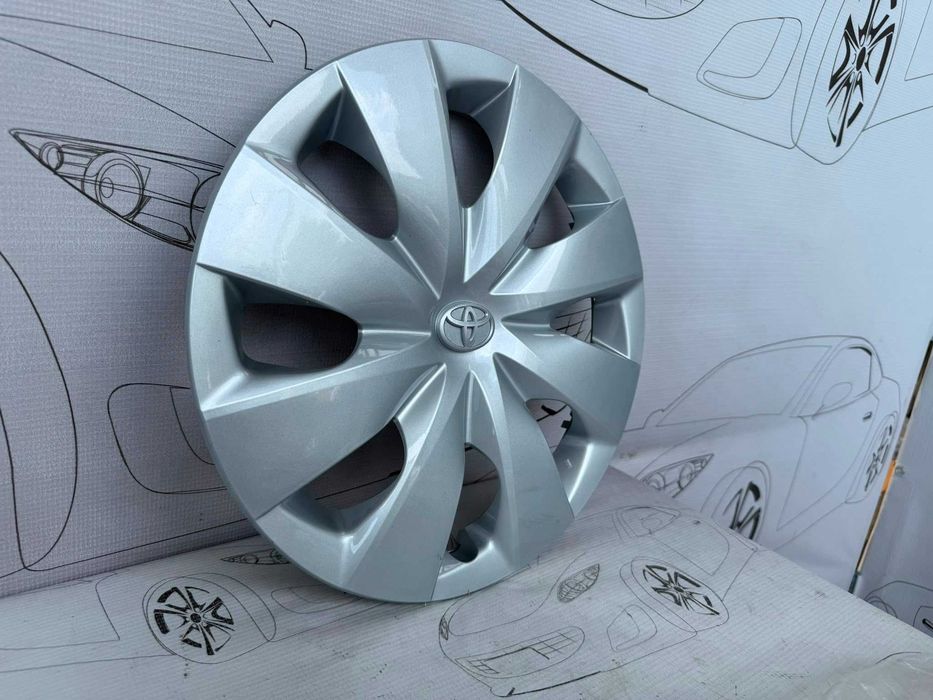 Capac Roată R14 Gri Argintiu Toyota Yaris 42602-0D190 2015 / [2015-2020] / (4B2)