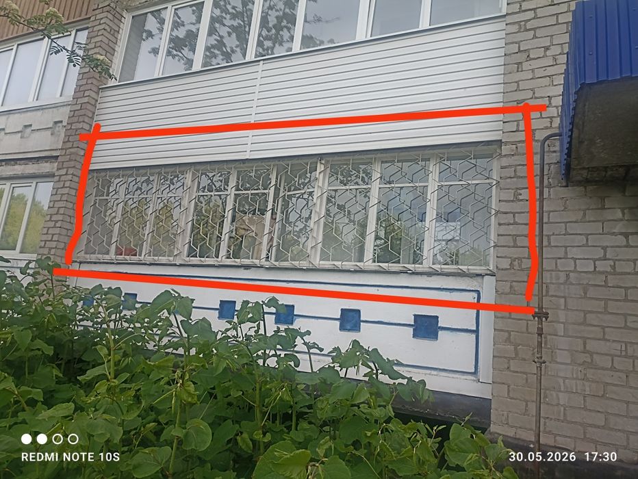 Продам комплект деревянных оконных блоков