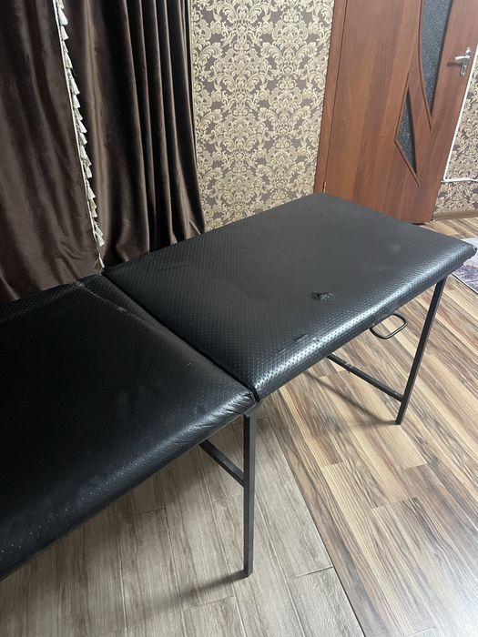продается кушетка