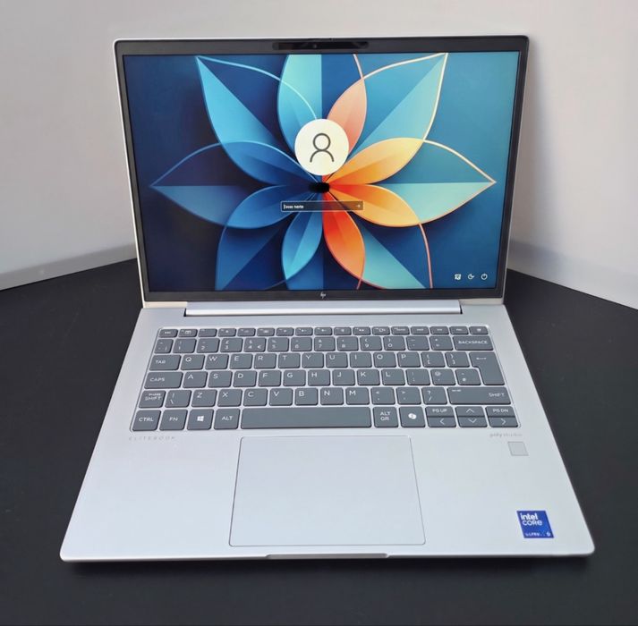 Laptop HP EliteBook 640 G11 | Intel Core Ultra 5 125U | 16GB RAM | 256GB SSD | 1 ciclu incarcare