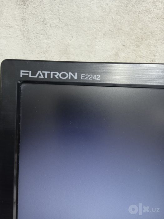 22 LG monitor s blokpitaniya