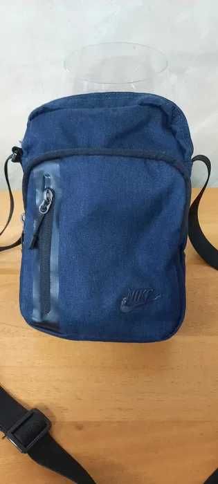 Nike-Много Запазена