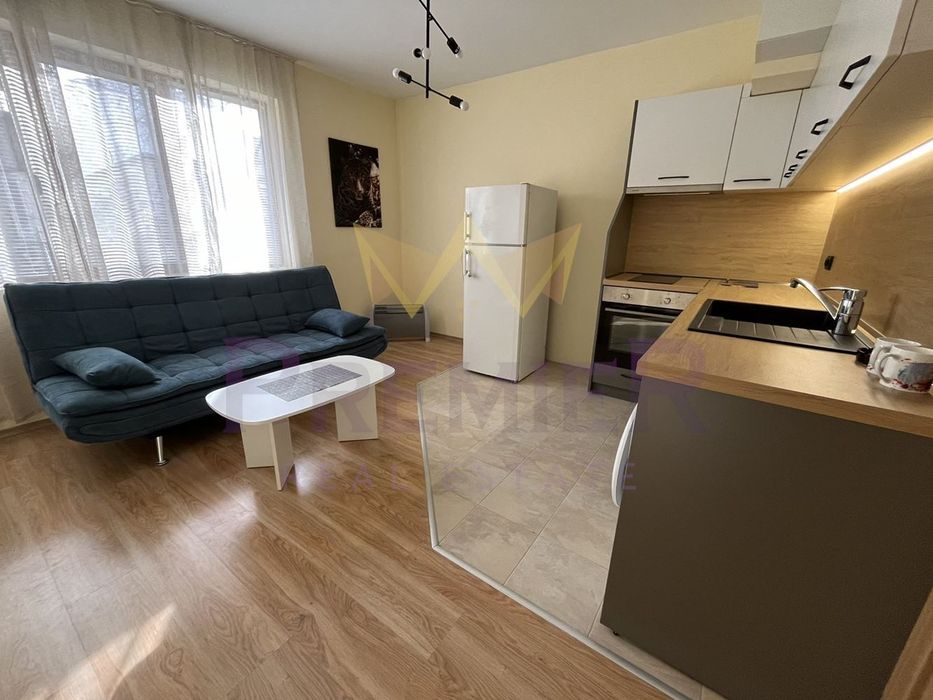 Дава се под наем Двустаен апартамент в Варна, Колхозен пазар - 65 кв.м за 408 € - Снимка #3