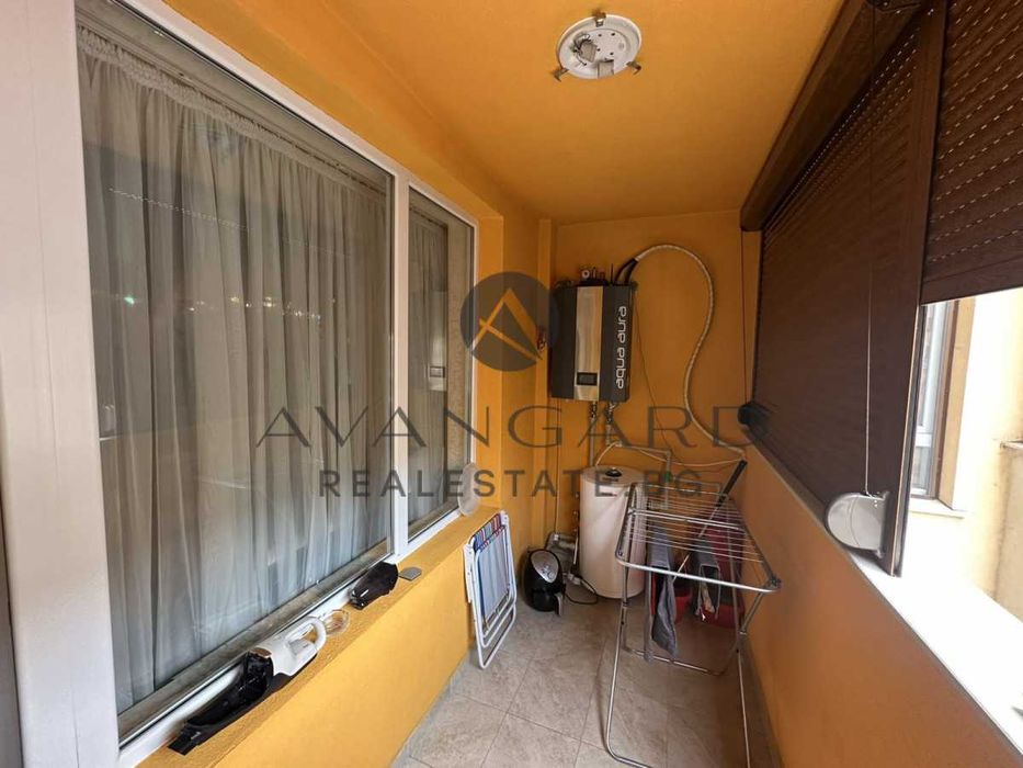 Продава се Тристаен апартамент в Пловдив, Тракия - 80 кв.м за 2807 €/кв.м - Снимка #10