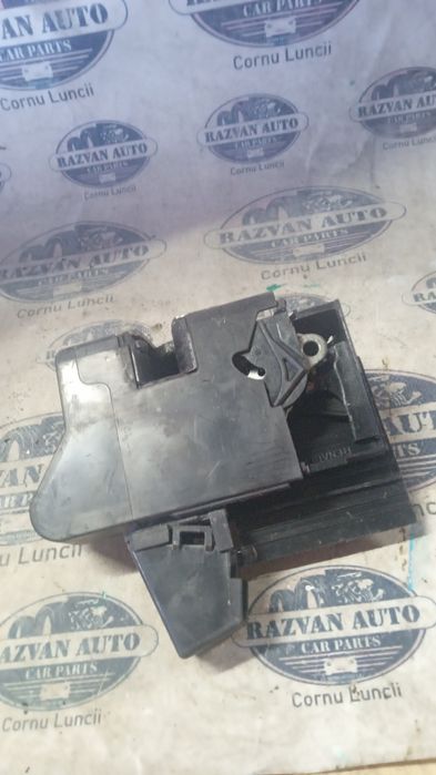 broasca dreapta fata dacia logan mcv 2015