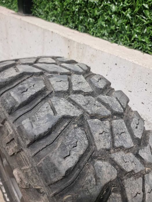 Джанти с гуми 35" за Patrol