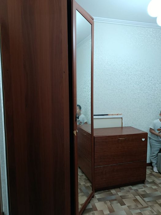 Шкаф и комод продается