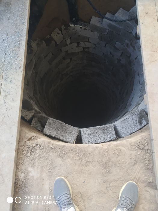 Urachi  qazish  ishlari