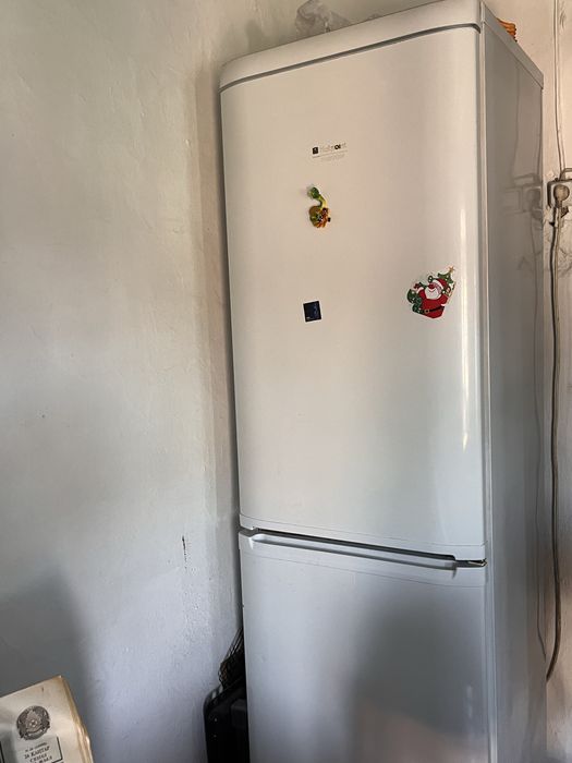 Продаю холодильники не дорого