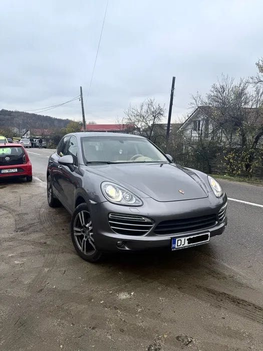 Porsche Cayenne 3.0 diesel 2012 extra full, impecabil, accept variante