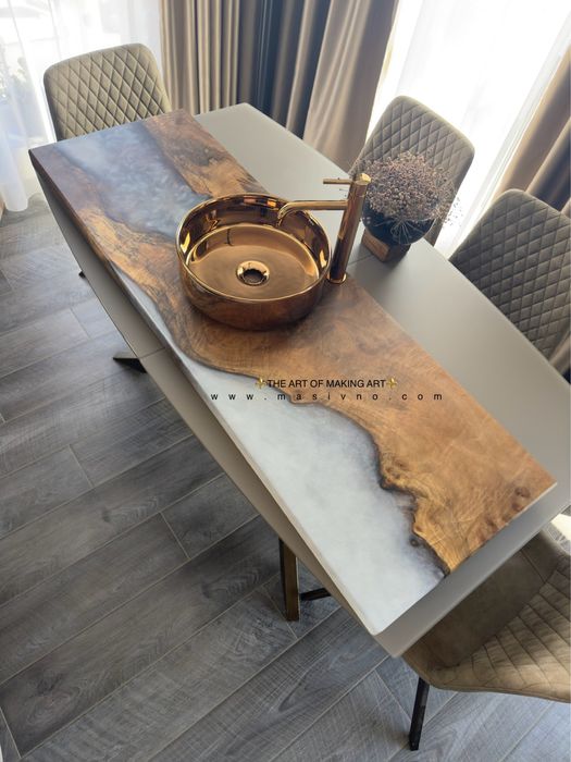 Водоустойчив плот от дърво и епоксидна смола