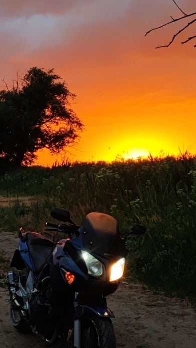 Продам Honda sbf 600