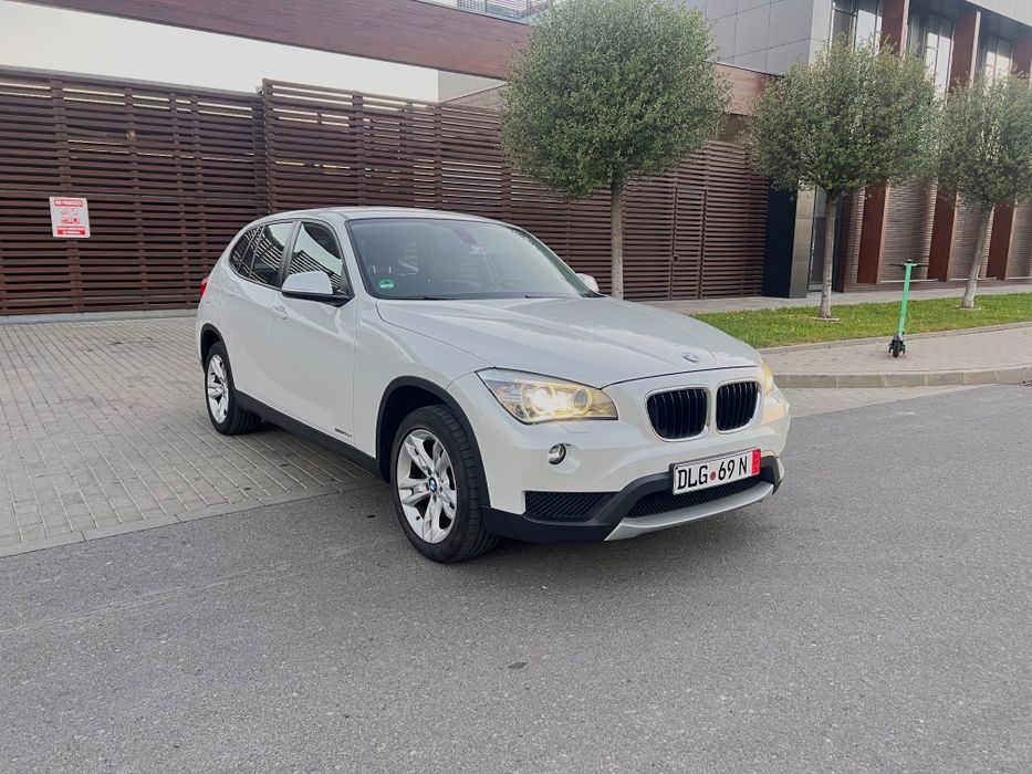 BMW X1 2012 — imagine 1