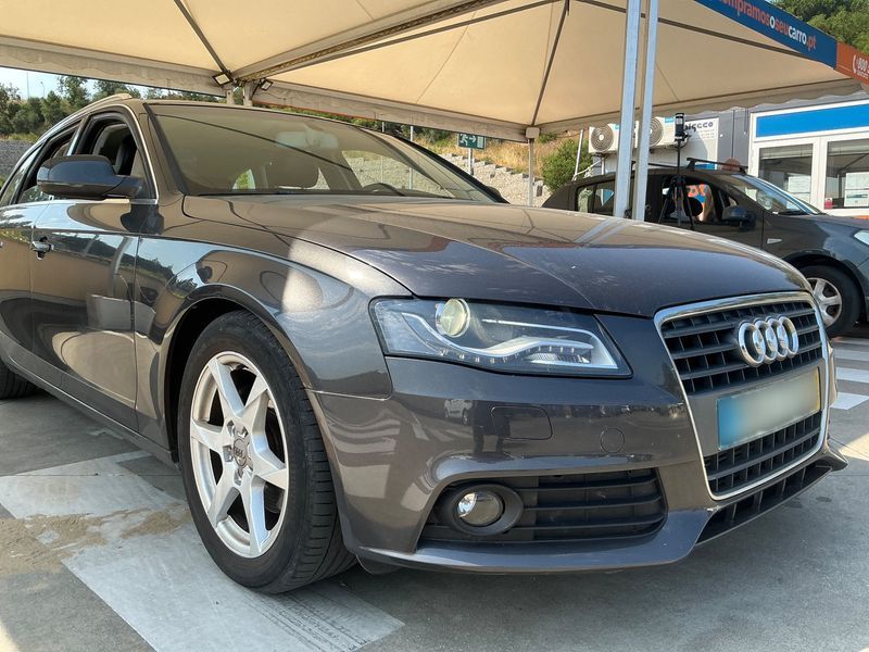 Audi A4 2.0 TDIe Attraction 2011