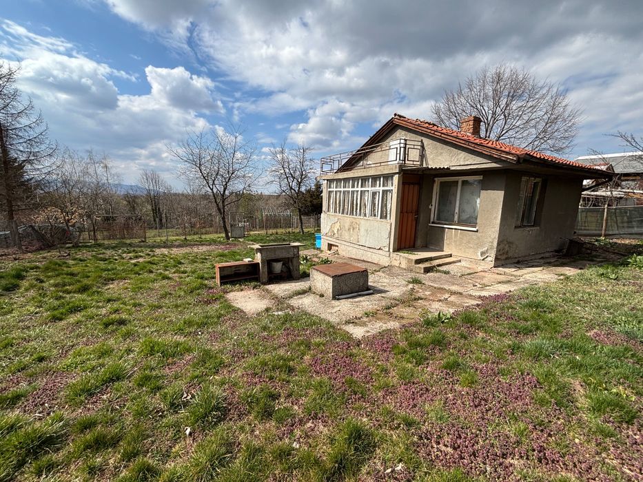 Малък рай в с. Вакарел