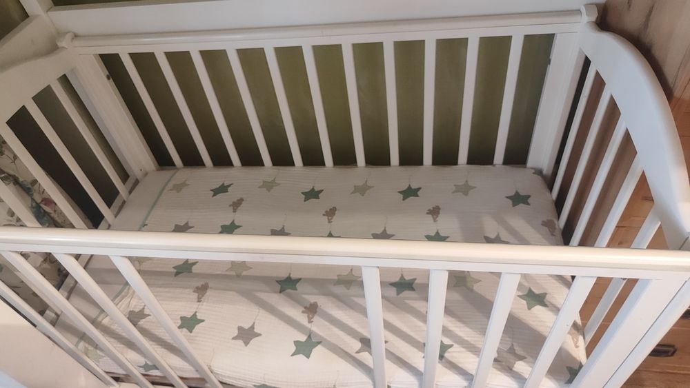 Продам манеж с матрасом