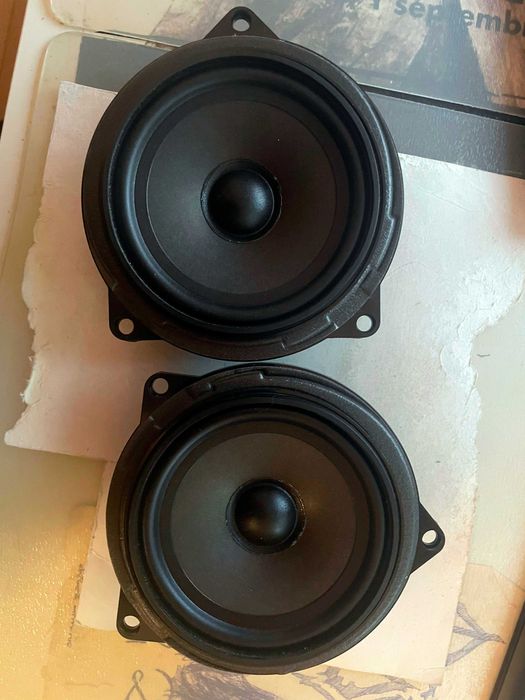 SET BOXE AUDIO  (fata+spate) - BMW serie1 E 80