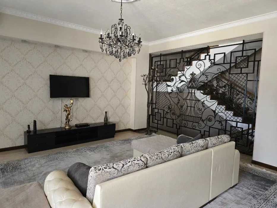 #578 Продаётся дом-участок в престижной махалле "Уста-Ширин"