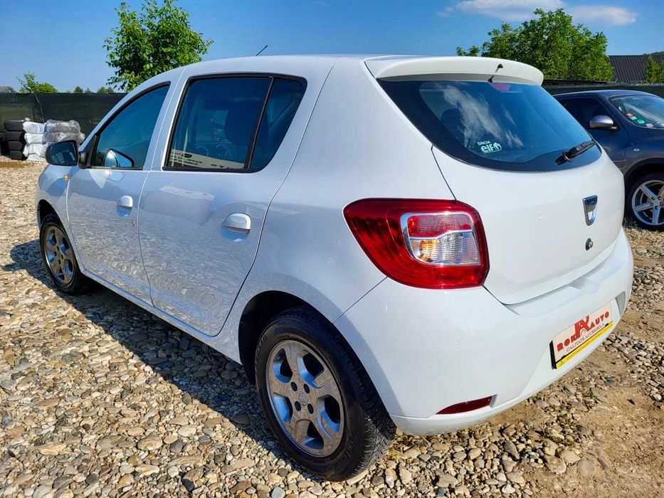 DACIA Sandero 2016 — imagine 3