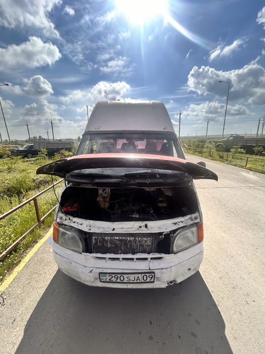 Продаю Ford Transit